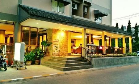 People Place Boutique In Town Hotel - Sha Extra Plus Chiang Mai Ngoại thất bức ảnh