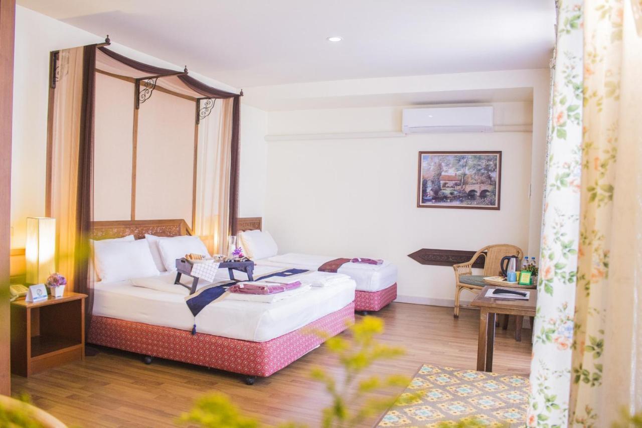 People Place Boutique In Town Hotel - Sha Extra Plus Chiang Mai Ngoại thất bức ảnh