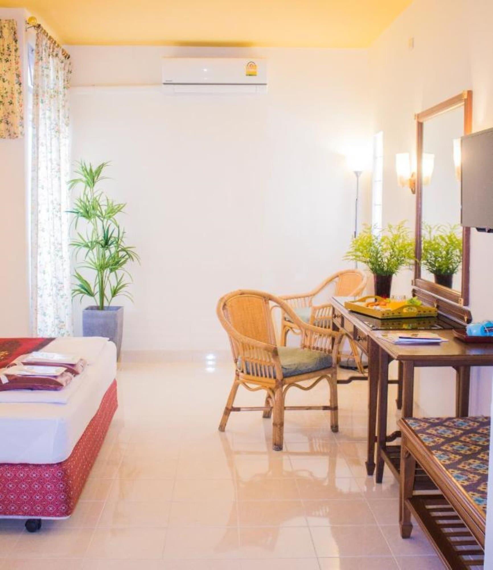 People Place Boutique In Town Hotel - Sha Extra Plus Chiang Mai Ngoại thất bức ảnh