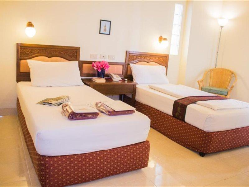 People Place Boutique In Town Hotel - Sha Extra Plus Chiang Mai Ngoại thất bức ảnh